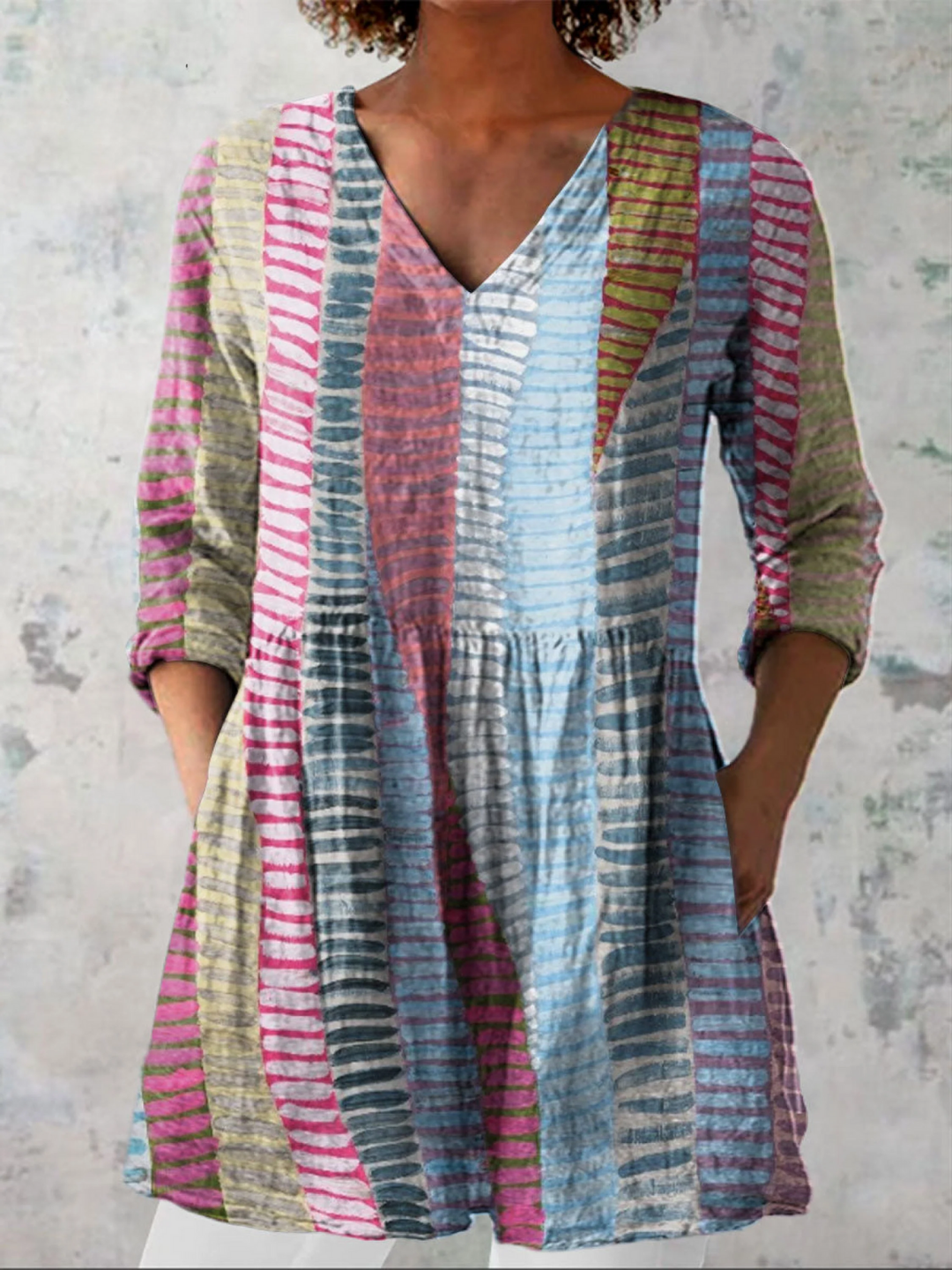 Women's Breezy Patterned V Neck Long Blouse