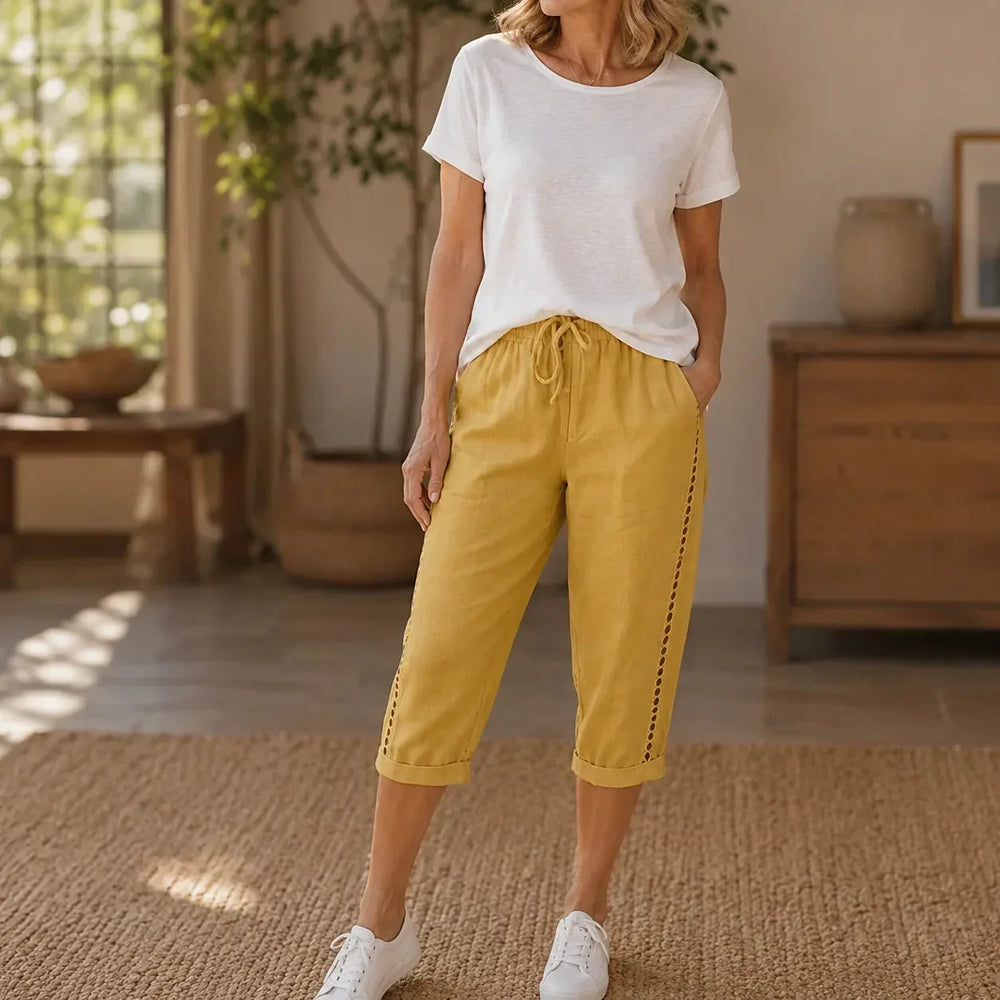 Women's Eyelet Trim Drawstring Capri Trousers