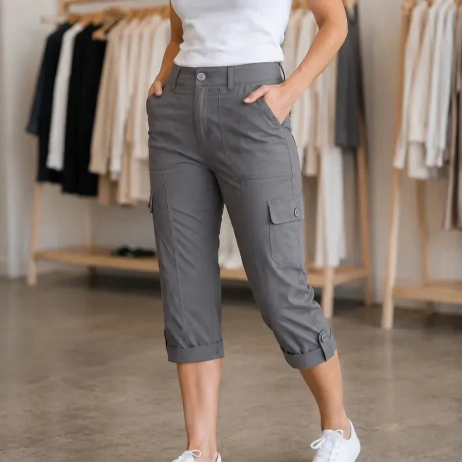 Women's Cuffed Hem Cargo Capri Pants